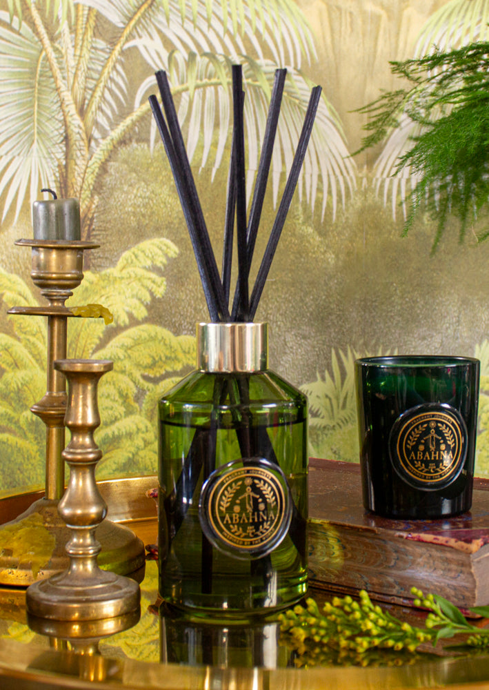 Abahna sustainable home fragrance - luxury candle and reed diffuser with natural botanical ingredients