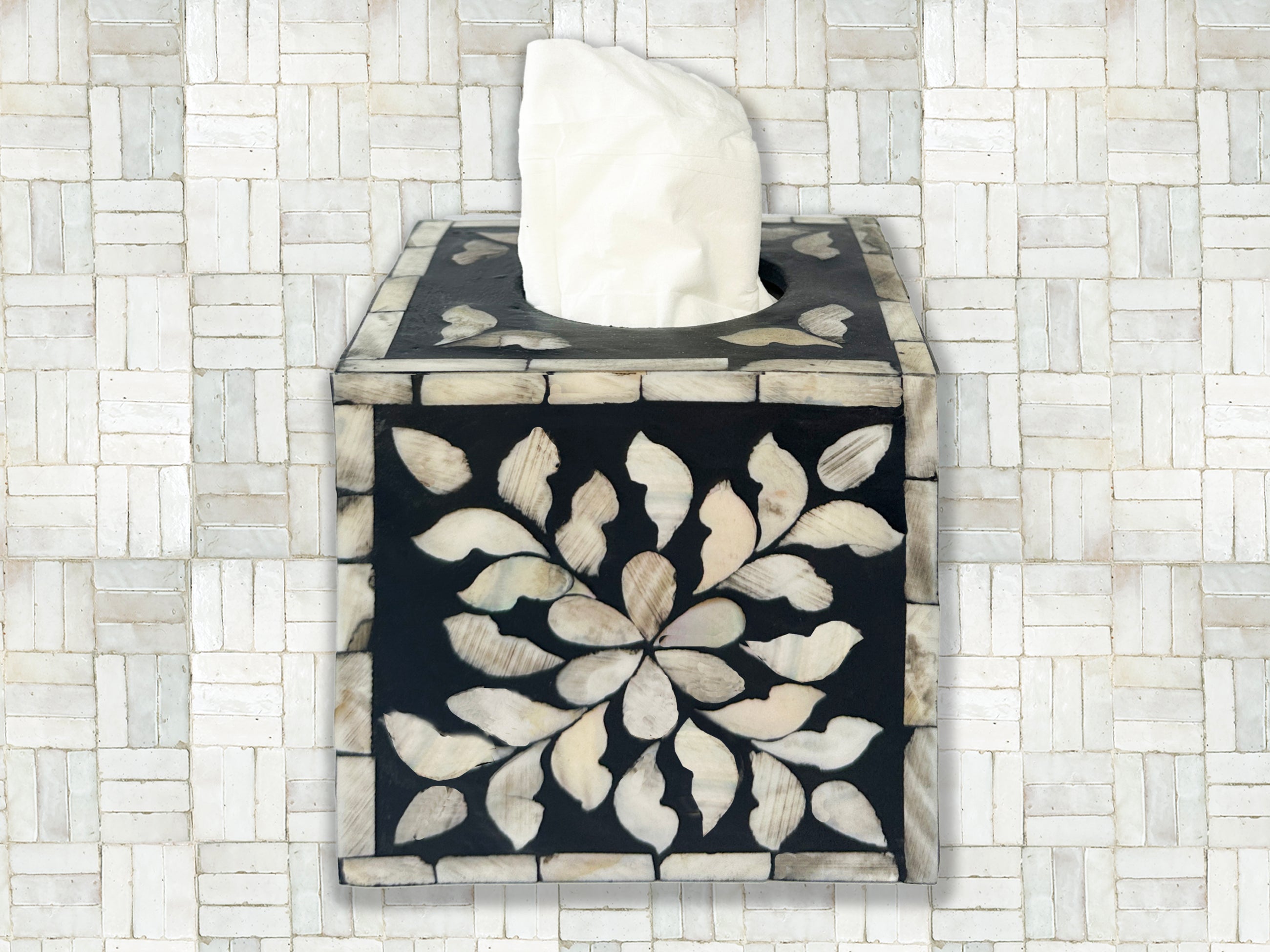 Mother of pearl inlay tissue box cover black